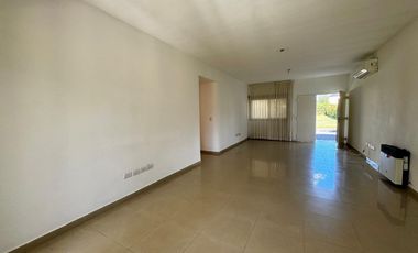 Casa en Altos de Hudson II