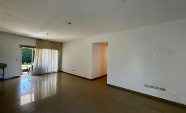 Casa en Altos de Hudson II