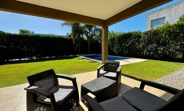 Casa en Altos de Hudson II