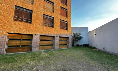 VENTA DEPARTAMENTO 4 AMBIENTES 273 M2 COCHERA VALENTIN ALSINA