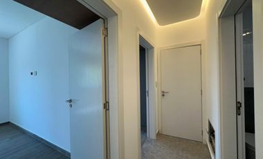 VENTA: Casa en Estancia La Rinconada de tres dormitorios, galería, pileta y cochera. Ibarlucea.