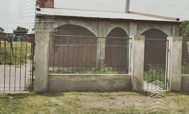 CASA EN LOTE PROPIO!!EN OPORTUNIDAD!!MAR DE AJO.