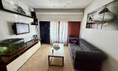 Casa en venta de 3 ambientes apto credito