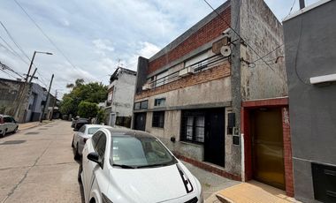Casa en venta de 3 ambientes apto credito