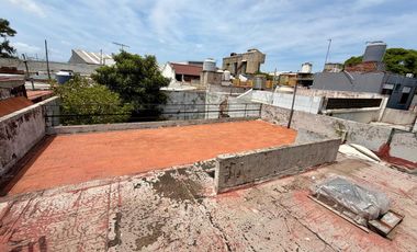 Casa en venta de 3 ambientes apto credito