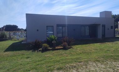 Casa en  Santa Teresita