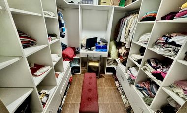 Venta Casa 3 amb con Jardin en Del Viso - Con Cochera