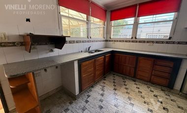 Casa excelente 4 dormitorios pileta Banfield