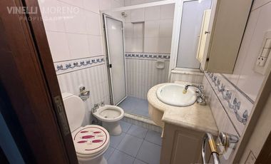 Casa excelente 4 dormitorios pileta Banfield