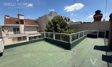 Casa excelente 4 dormitorios pileta Banfield