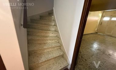Casa excelente 4 dormitorios pileta Banfield