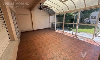 Casa excelente 4 dormitorios pileta Banfield