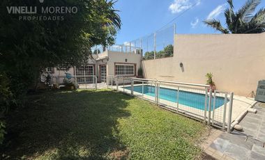 Casa excelente 4 dormitorios pileta Banfield