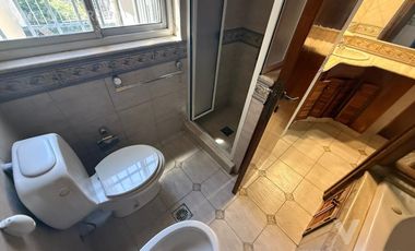 Casa excelente 4 dormitorios pileta Banfield