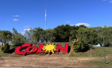 Complejo Turístico en Venta en Colón Entre Ríos Piscina