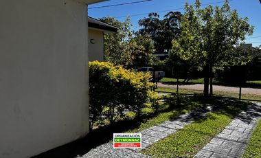 Complejo Turístico en Venta en Colón Entre Ríos Piscina