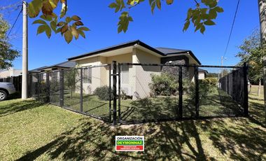 Complejo Turístico en Venta en Colón Entre Ríos Piscina