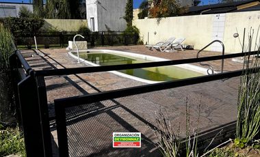 Complejo Turístico en Venta en Colón Entre Ríos Piscina