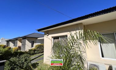 Complejo Turístico en Venta en Colón Entre Ríos Piscina