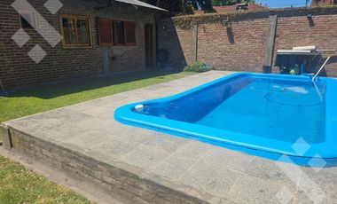 CASA/ OFICINAS EN VENTA