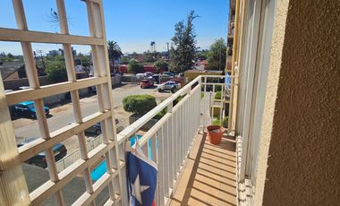ARRIENDO DEPTO RECIEN PINTADO 2D1B1E METRO LA CISTERNA