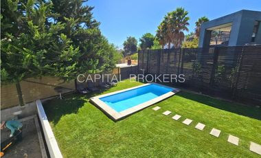 Casa la Reserva, 4 dorm + servicio (CA)