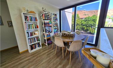 Casa la Reserva, 4 dorm + servicio (CA)