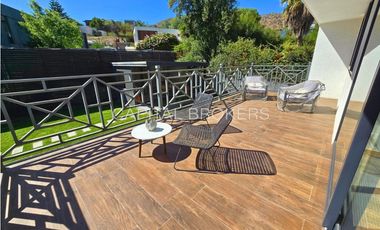 Casa la Reserva, 4 dorm + servicio (CA)