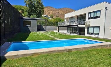 Casa la Reserva, 4 dorm + servicio (CA)