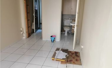 ARRIENDO Céntrica Oficina Estudio Metro Sta Lucia