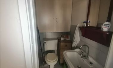 ARRIENDO Céntrica Oficina Estudio Metro Sta Lucia