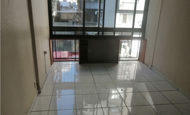 ARRIENDO Céntrica Oficina Estudio Metro Sta Lucia