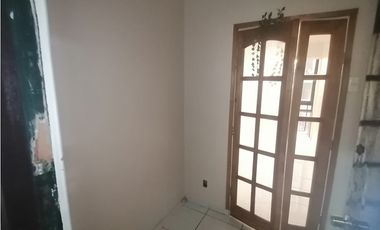 ARRIENDO Céntrica Oficina Estudio Metro Sta Lucia
