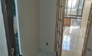 ARRIENDO Céntrica Oficina Estudio Metro Sta Lucia