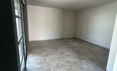 Funcional y Bonita Casa en Santa Fé