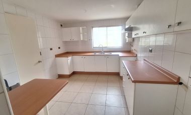 ARRIENDO CASA SECTOR PONIENTE  CON USO MIXTO