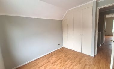 ARRIENDO CASA SECTOR PONIENTE  CON USO MIXTO