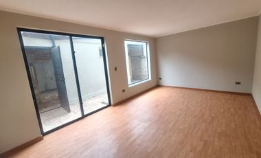 ARRIENDO CASA SECTOR PONIENTE  CON USO MIXTO