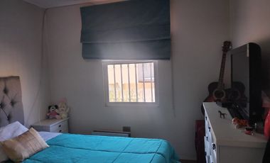 ACOGEDORA CASA FAMILIAR EN BARRIO TRANQUILO