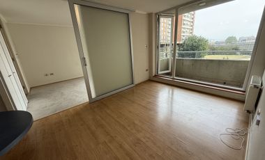 Arriendo departamento 2 Dormitorios en suite Estacionamiento  Frente Mall Trebol