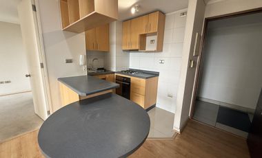 Arriendo departamento 2 Dormitorios en suite Estacionamiento  Frente Mall Trebol