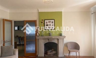 Departamento en Venta en Av. Peru