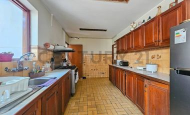 Departamento independiente primer piso Surco