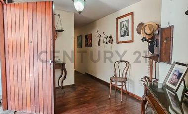 Departamento independiente primer piso Surco