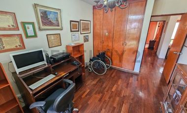 Departamento independiente primer piso Surco