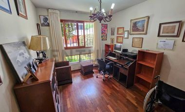 Departamento independiente primer piso Surco