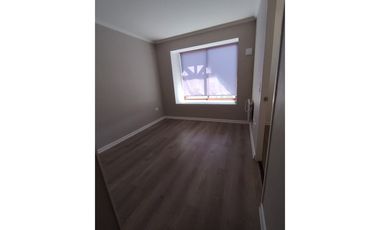 Amplia casa de 2 pisos en sector tranquilo Curicó