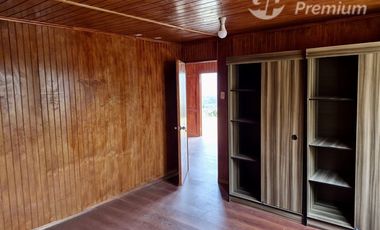 Casa en Arriendo en CASA NUEVA INMERSA EN LA NATURALEZA EN CURACAVI