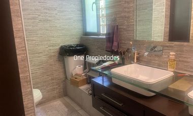 Casa en Arriendo en Ralun |5 dorm| 5Baños| Piscina