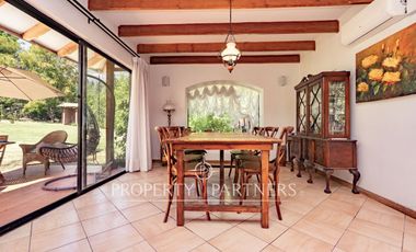 Excelente propiedad en consolidado condominio de Santa Rita